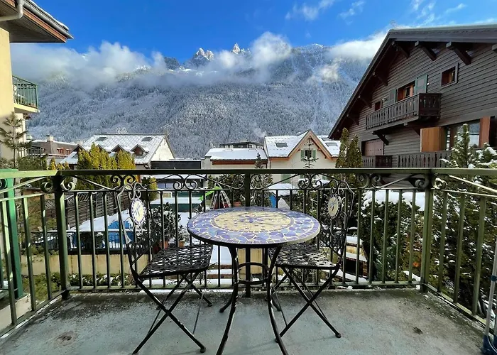 شقة Downtown & Stunning Mountain View