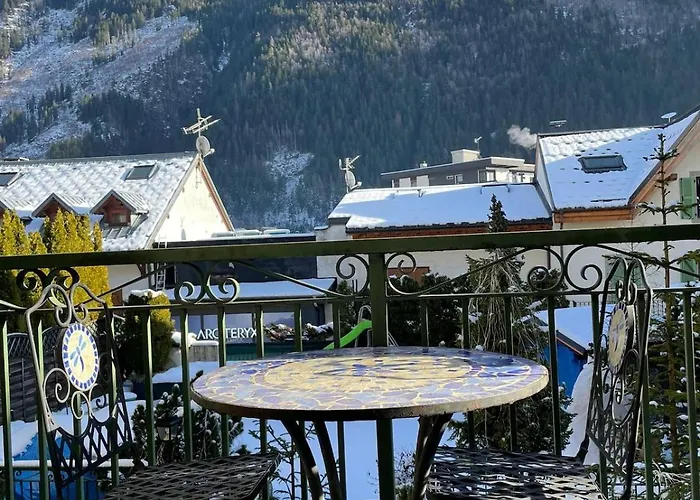 Downtown & Stunning Mountain View شقة *